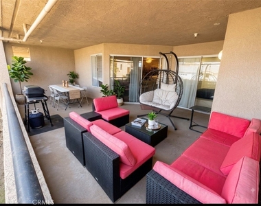 1200 Pacific Coast - Photo Thumbnail 11