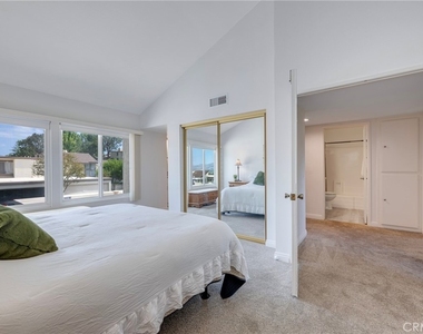 5548 E Vista Del Amigo - Photo Thumbnail 43