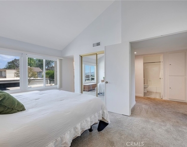 5548 E Vista Del Amigo - Photo Thumbnail 45