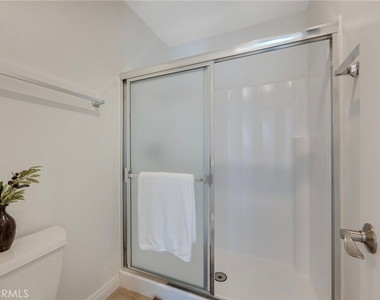 5548 E Vista Del Amigo - Photo Thumbnail 50