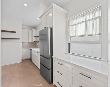 1826 E 2nd - Photo Thumbnail 10