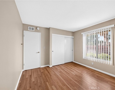 2300 Camino Escondido - Photo Thumbnail 25