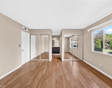 2300 Camino Escondido - Photo Thumbnail 13