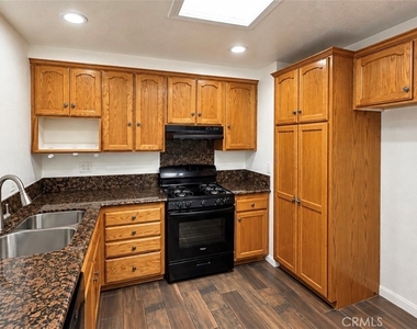 3044 Monroe - Photo Thumbnail 11
