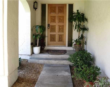 684 Arrow Point Court - Photo Thumbnail 2