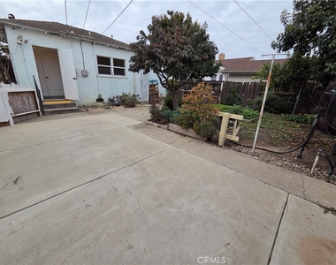 525 E Church Street - Photo Thumbnail 10