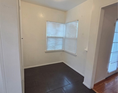 525 E Church Street - Photo Thumbnail 3