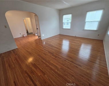 525 E Church Street - Photo Thumbnail 1