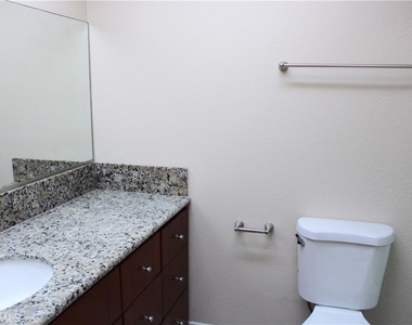 2311 Basswood - Photo Thumbnail 14