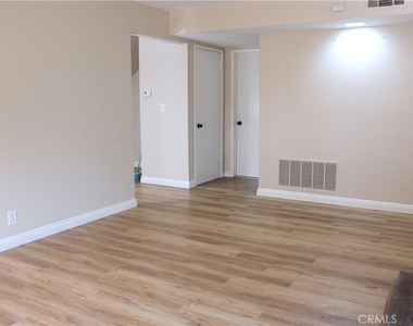 2311 Basswood - Photo Thumbnail 4