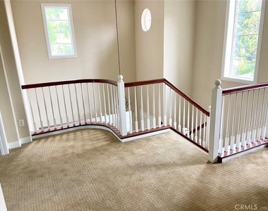 313 Tall Oak - Photo Thumbnail 7