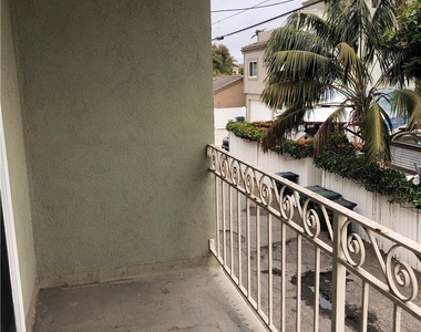 312 10th Street - Photo Thumbnail 13