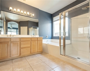 7182 Wild Lilac Court - Photo Thumbnail 11