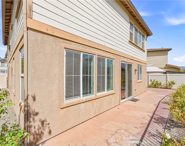 212 Summit Vista - Photo Thumbnail 21