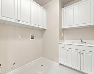 212 Summit Vista - Photo Thumbnail 41