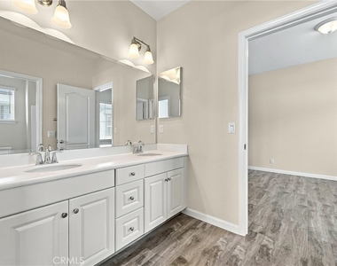 212 Summit Vista - Photo Thumbnail 34