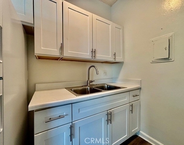 1826 W Sallie - Photo Thumbnail 32