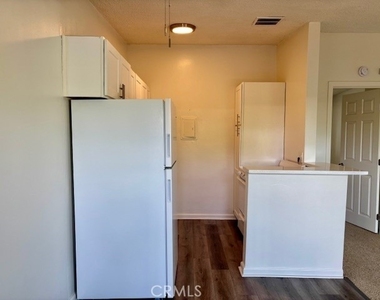 1826 W Sallie - Photo Thumbnail 23