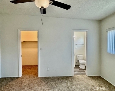 1826 W Sallie - Photo Thumbnail 9
