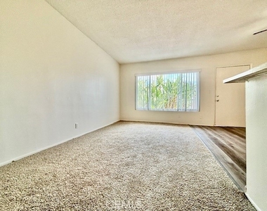 1826 W Sallie - Photo Thumbnail 31
