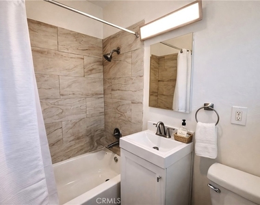 1826 W Sallie - Photo Thumbnail 2