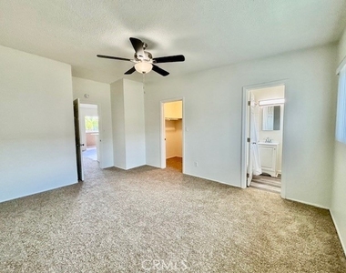 1826 W Sallie - Photo Thumbnail 10