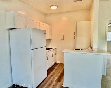 1826 W Sallie - Photo Thumbnail 22