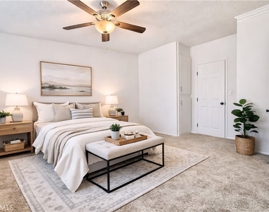 1820 W Sallie - Photo Thumbnail 2