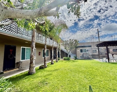 1820 W Sallie - Photo Thumbnail 21