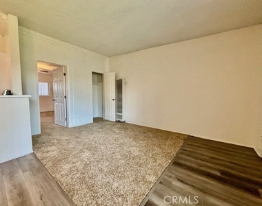 1820 W Sallie - Photo Thumbnail 13
