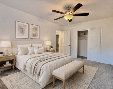 1810 W Sallie - Photo Thumbnail 3