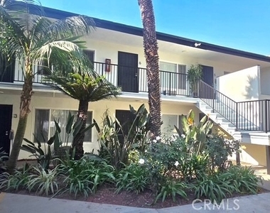 1810 W Sallie - Photo Thumbnail 16
