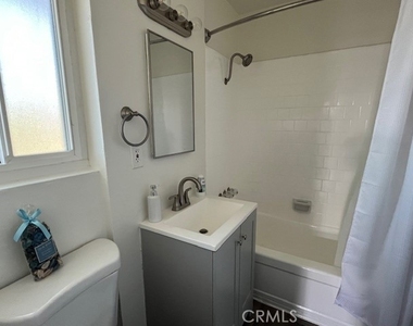 686 E Cottonwood Road - Photo Thumbnail 18