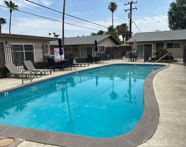 686 E Cottonwood Road - Photo Thumbnail 4