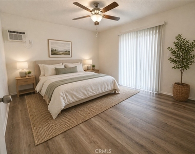 686 E Cottonwood Road - Photo Thumbnail 2