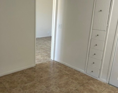 37112 Palo Verde Drive - Photo Thumbnail 12
