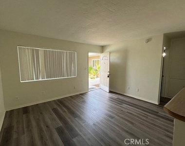 45521 Sunset Lane - Photo Thumbnail 13