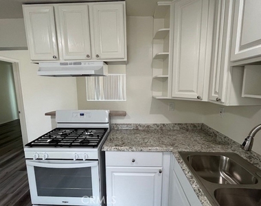 45521 Sunset Lane - Photo Thumbnail 17