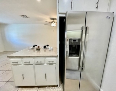 79380 Avenue 42 - Photo Thumbnail 10