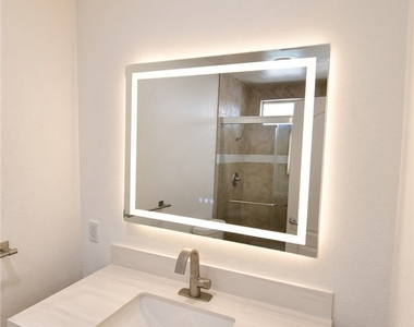 35 Lindberg - Photo Thumbnail 11