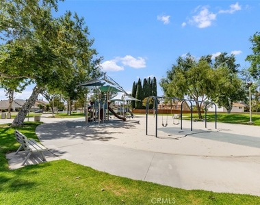 35 Lindberg - Photo Thumbnail 24