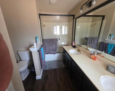 5761 Caribbean Circle - Photo Thumbnail 2