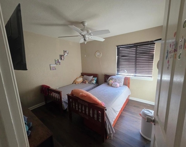 5761 Caribbean Circle - Photo Thumbnail 3