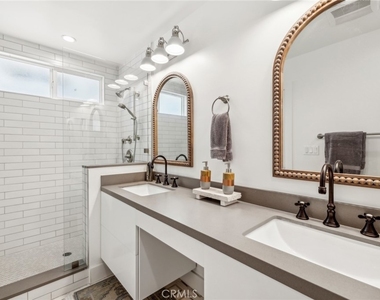 989 La Mirada - Photo Thumbnail 8