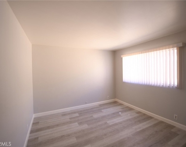 2264 Pamela Lane - Photo Thumbnail 15