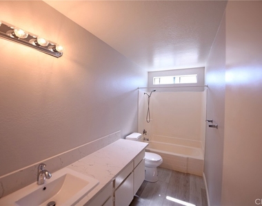 2264 Pamela Lane - Photo Thumbnail 16