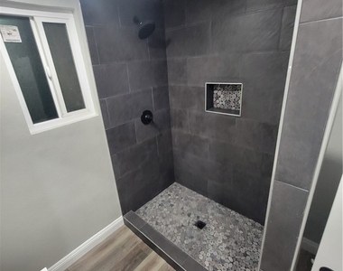 2219 Kern St - Photo Thumbnail 10