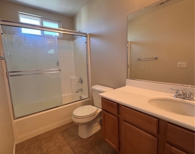 334 N Placer Privado - Photo Thumbnail 18