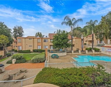 1500 W Edgehill Road - Photo Thumbnail 1
