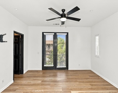 4433 Owens - Photo Thumbnail 30